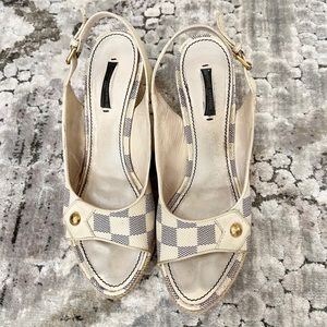 Louis Vuitton Sandals 👡